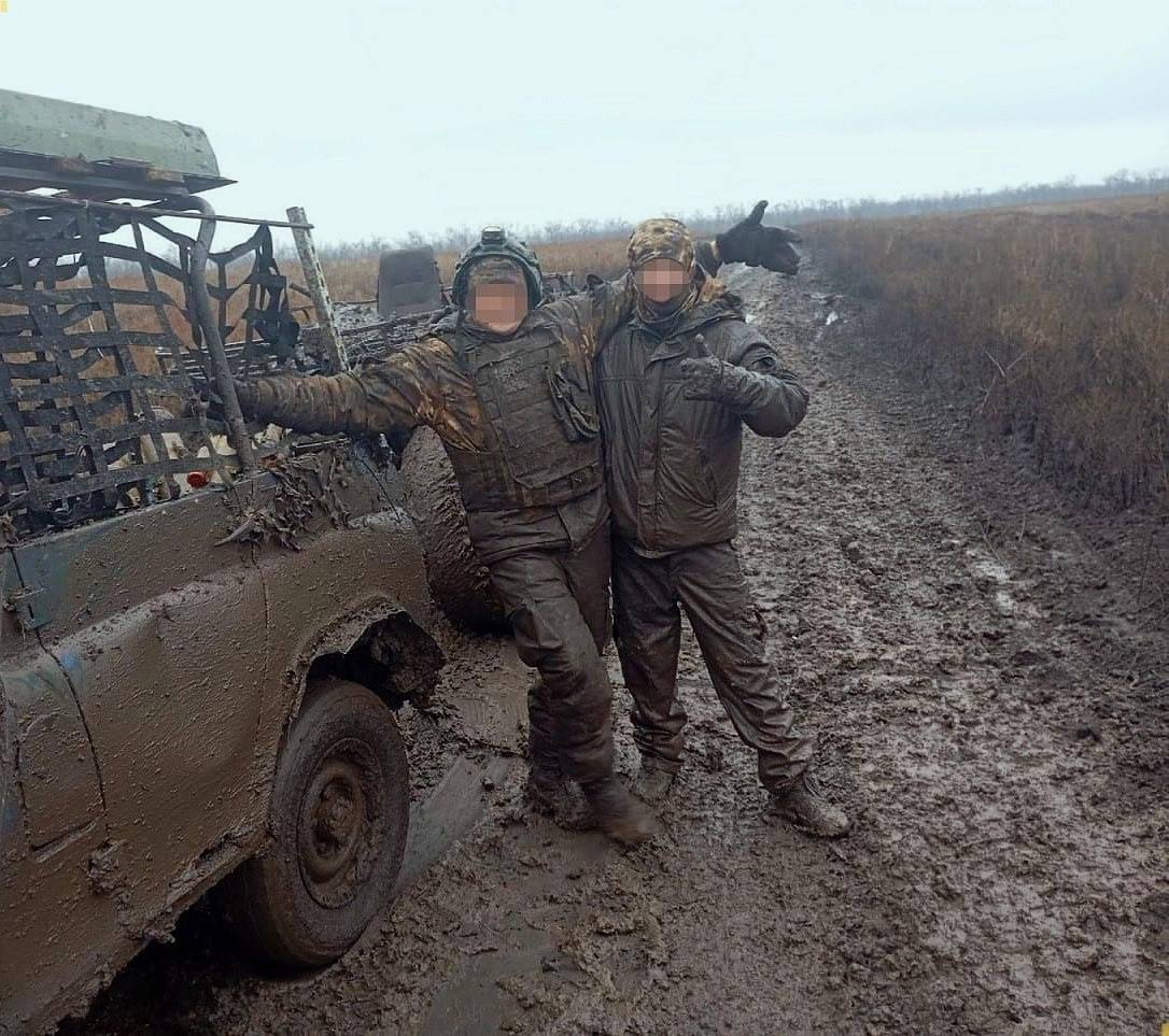 皇冠信用网登3出租_乌克兰亚速营前参谋长：乌军前线炸锅了皇冠信用网登3出租，俄军即将实现两次大包围