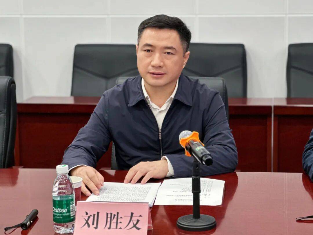 皇冠信用网登2代理
_广西北部湾港集团董事长刘胜友出任柳州市委副书记皇冠信用网登2代理
,提名为市长候选人