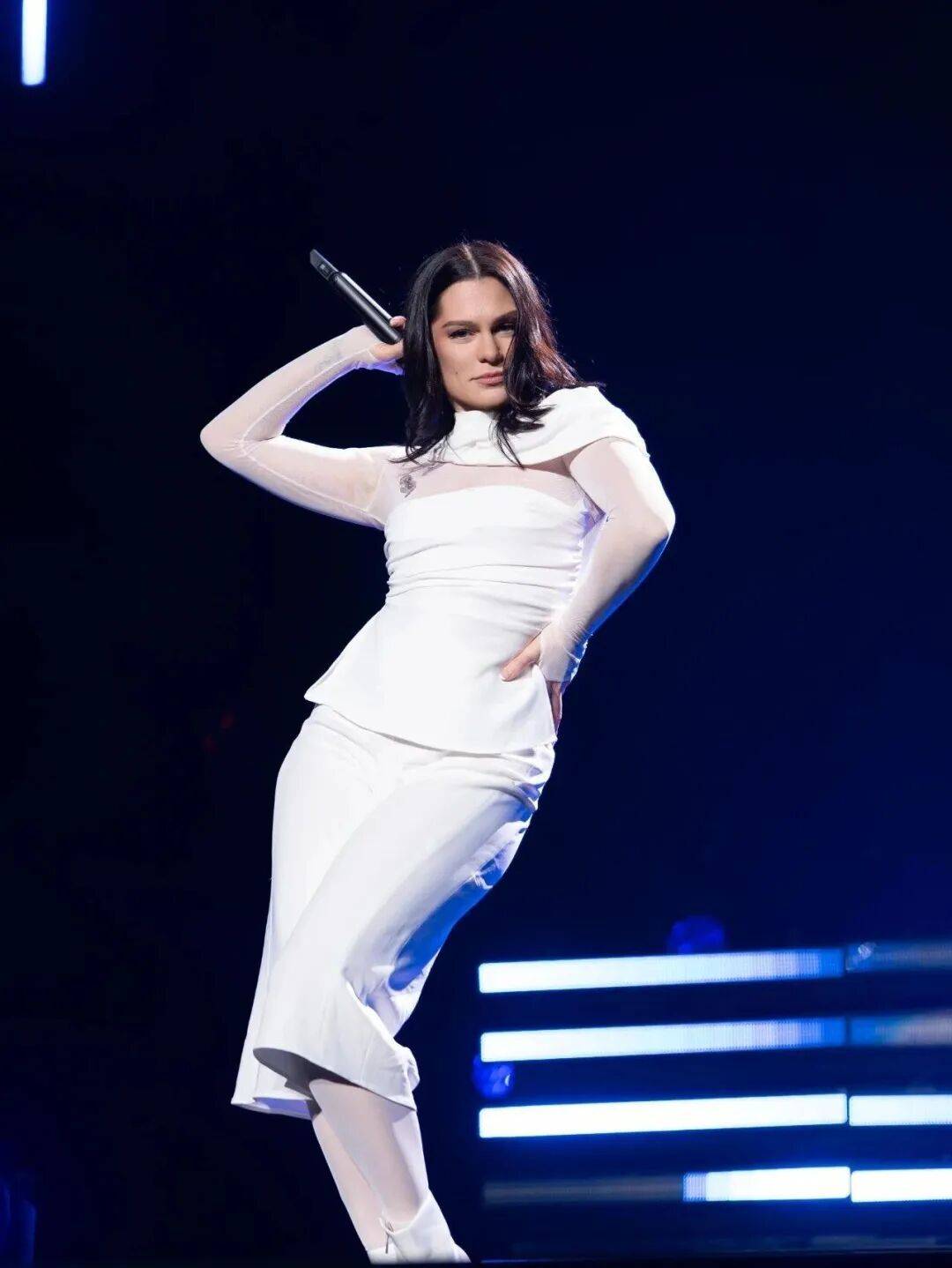 皇冠信用網怎么开通
_知名女歌手在上海迪士尼被偶遇皇冠信用網怎么开通
,见证求婚!“一时不知道谁更幸福”