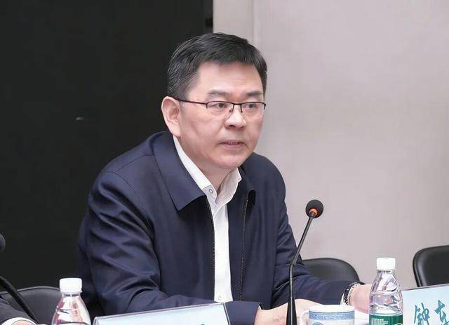 皇冠登3新2管理
_北京市委决定:袁进任首都医科大学附属北京同仁医院院长