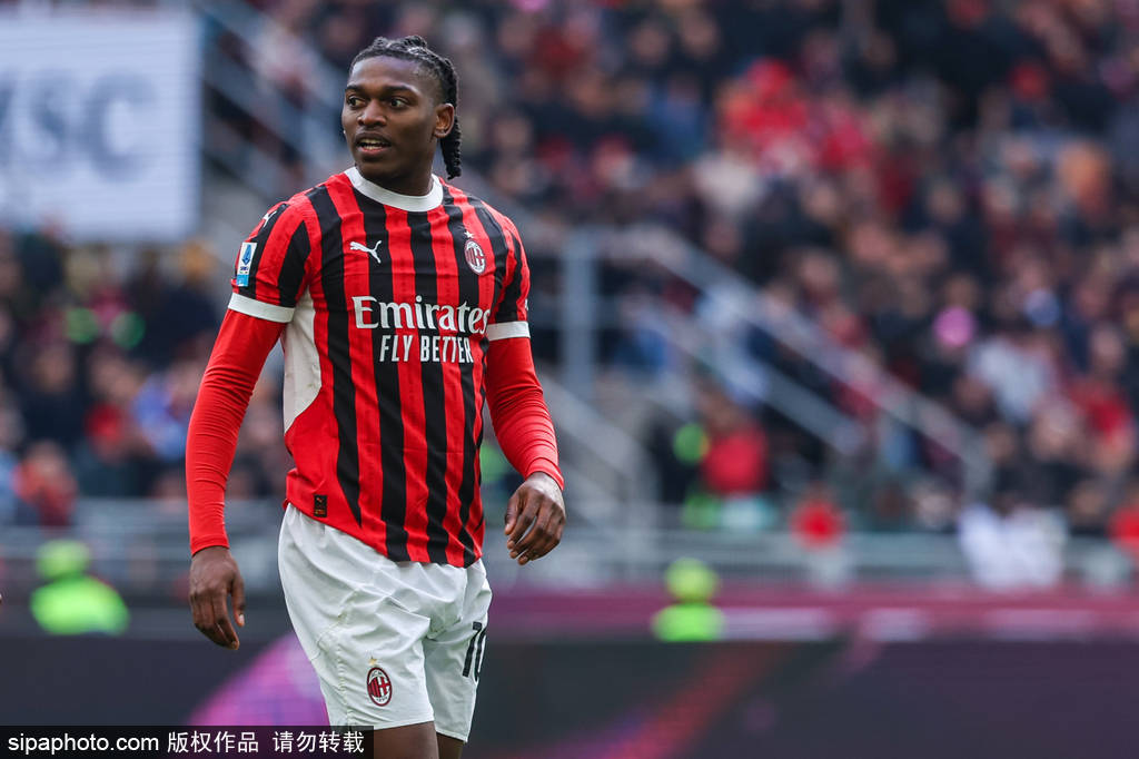 皇冠信用网会员开户_观战台:曼联恶战纽卡+切尔西火拼维拉 曼城冲八连胜