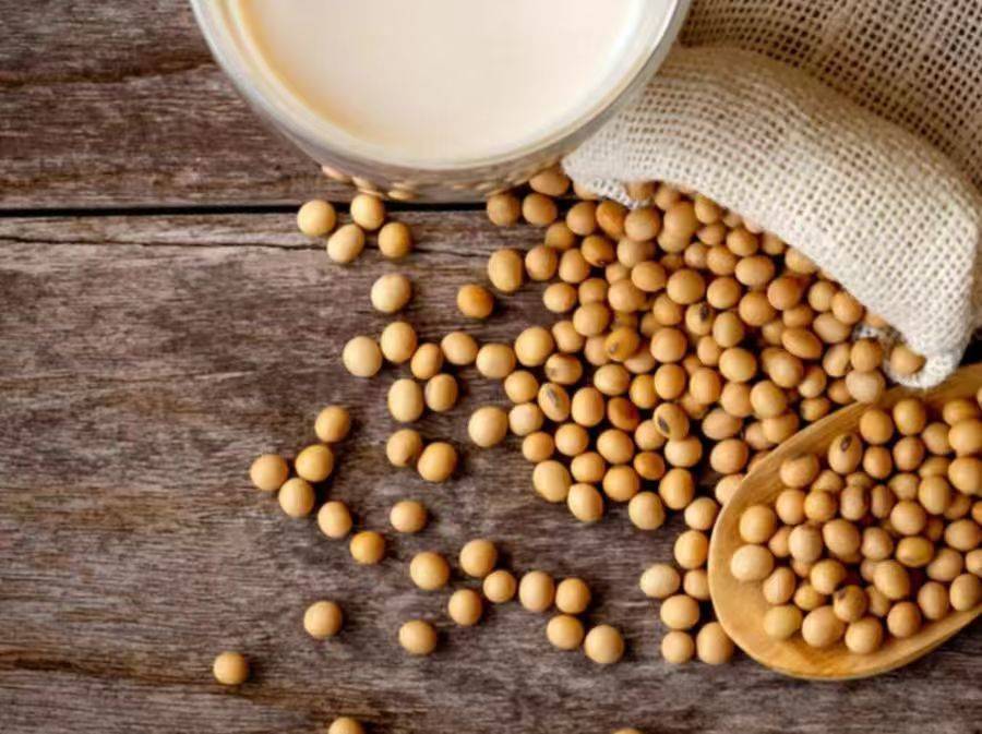 皇冠信用网会员开户_特朗普登机访华前皇冠信用网会员开户,美国全球通报:中国已购入800万吨大豆