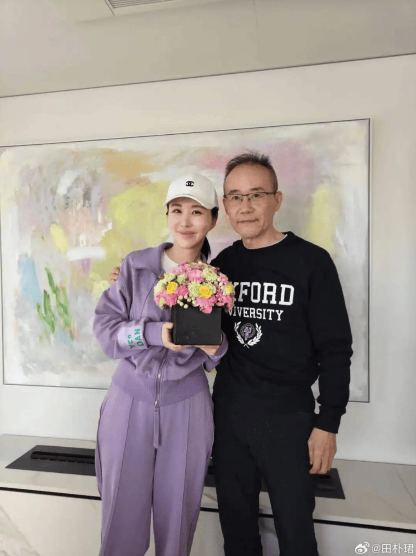 皇冠信用网在哪里开通_田朴珺回应和王石离婚:没有删照片皇冠信用网在哪里开通,没有婚变