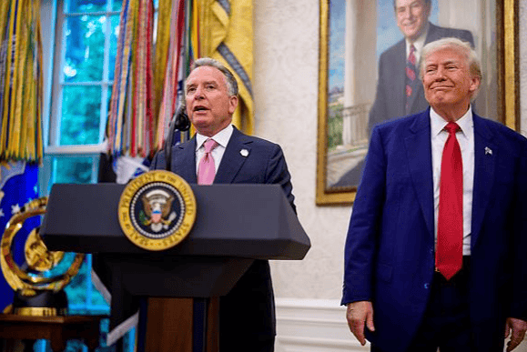 体育皇冠信用网_不打了？本以为硬气一回体育皇冠信用网，伊朗自己打脸，美国总统特使赴中东